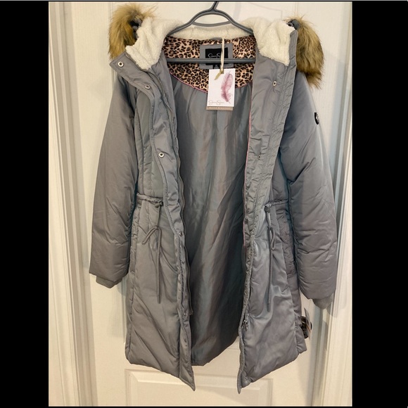 Winter coat - Picture 3 of 6